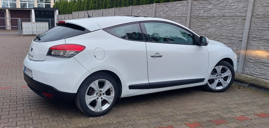 Renault Megane cena 17300 przebieg: 236550, rok produkcji 2009 z Białobrzegi małe 407